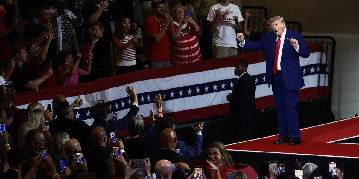 Trump Criticizes Hometown Baseball Team During Georgia Rally