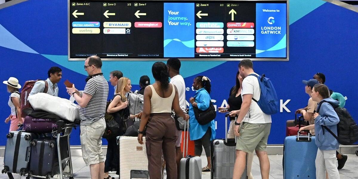 Gatwick Airport Water Crisis: Severe Shortage Affects Travelers Gatwick Airport Water Crisis: Severe Shortage Affects Travelers