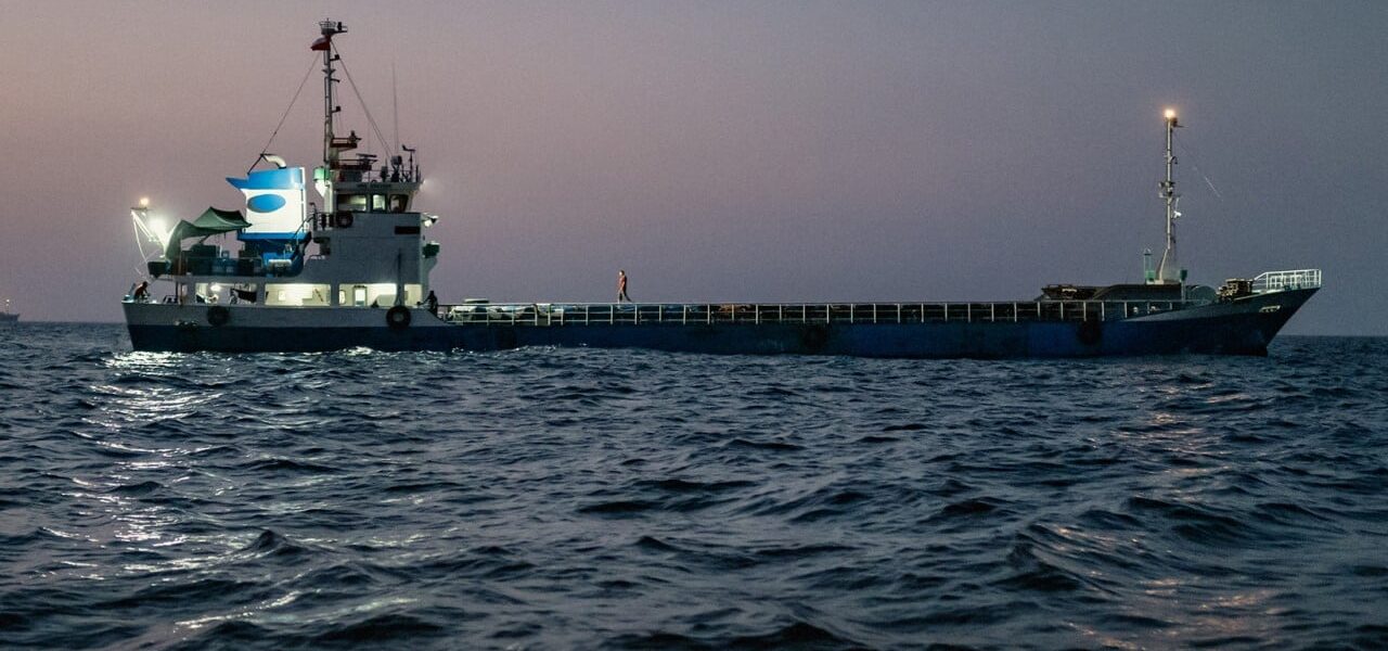 Ghost Ships and Geopolitics: Iranian Oil Veers to Pakistan as US Sanctions Bite Ghost Ships and Geopolitics: Iranian Oil Veers to Pakistan as US Sanctions Bite