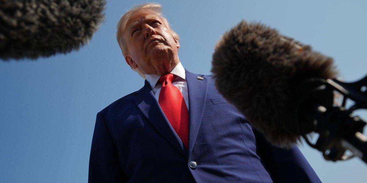 Iran-US Tensions Escalate: Oil Prices Surge Above 0 as Trump Considers Broader Offensive Iran-US Tensions Escalate: Oil Prices Surge Above 0 as Trump Considers Broader Offensive