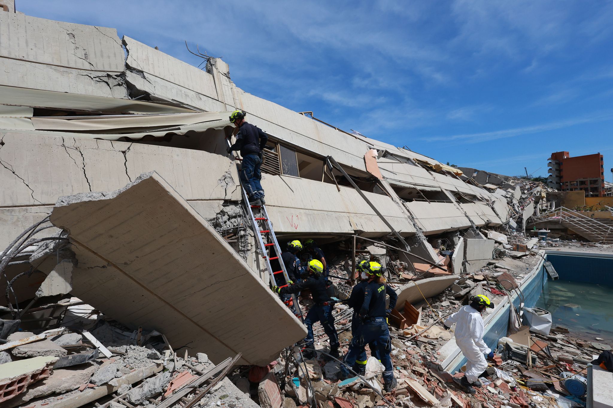Venezuela Earthquake: Crisis & Systemic Collapse Venezuela Earthquake: Crisis & Systemic Collapse