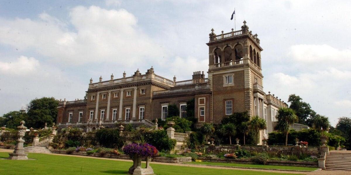 Eight Men Released Following Investigation into Alleged Threat to Islamic Event Eight Men Released Following Investigation into Alleged Threat to Islamic Event
