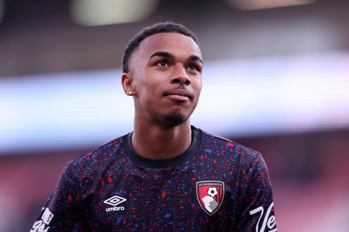 Bournemouth’s Junior Kroupi Sidelined for Months Due to Foot Injury