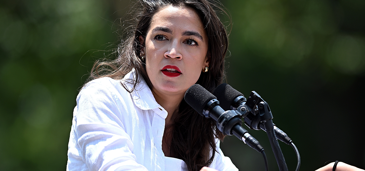 Socialist Tempest: Early 2028 Endorsement Ignites Internal Progressive Warfare Socialist Tempest: Early 2028 Endorsement Ignites Internal Progressive Warfare