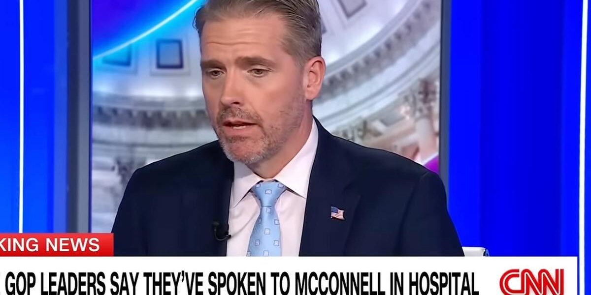 CNN Distances Itself From Commentator’s McConnell Claims CNN Distances Itself From Commentator’s McConnell Claims