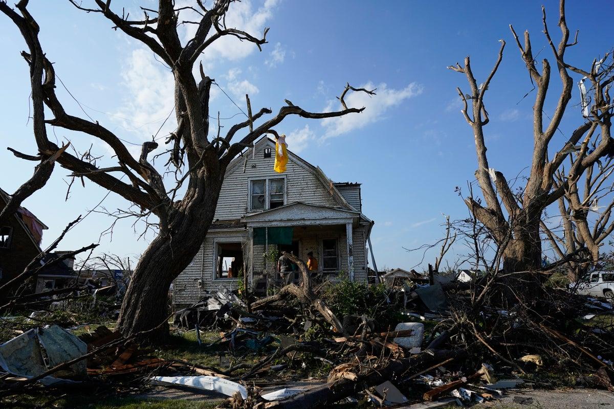 Wisconsin Tornado: Over 20 Minutes of Destruction Wisconsin Tornado: Over 20 Minutes of Destruction