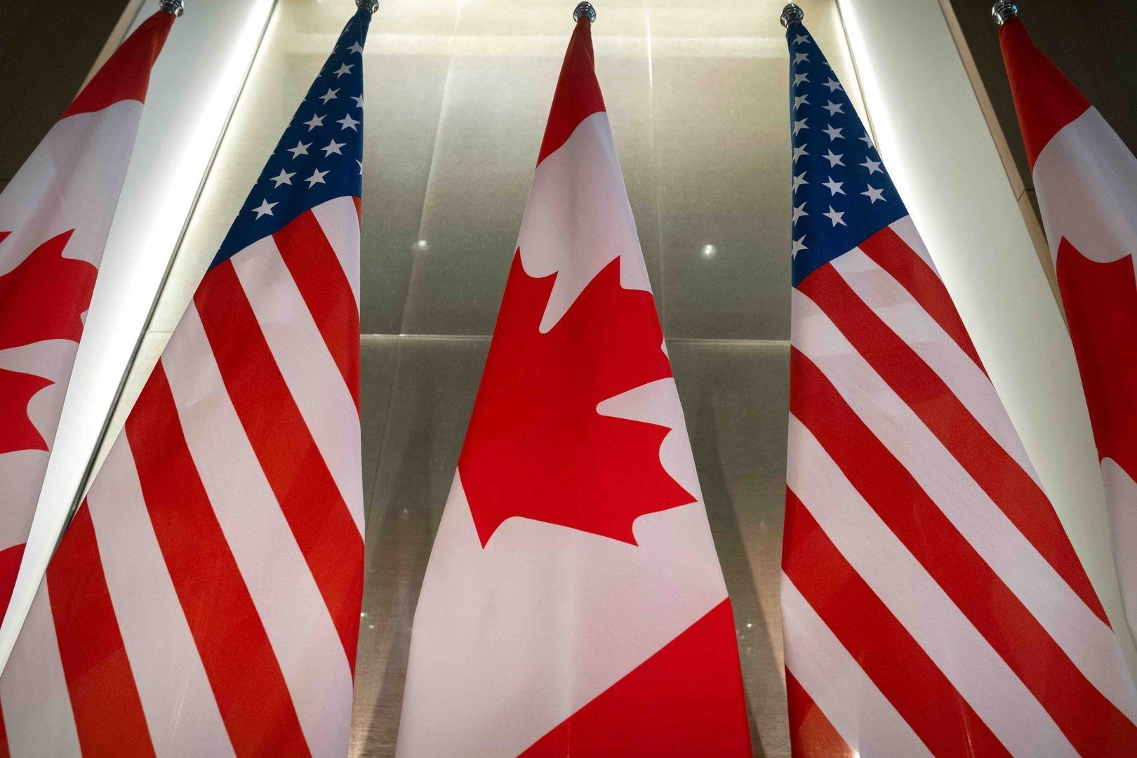 Canadian Premiers Criticize Trump Amid US-Canada Trade Tensions Canadian Premiers Criticize Trump Amid US-Canada Trade Tensions