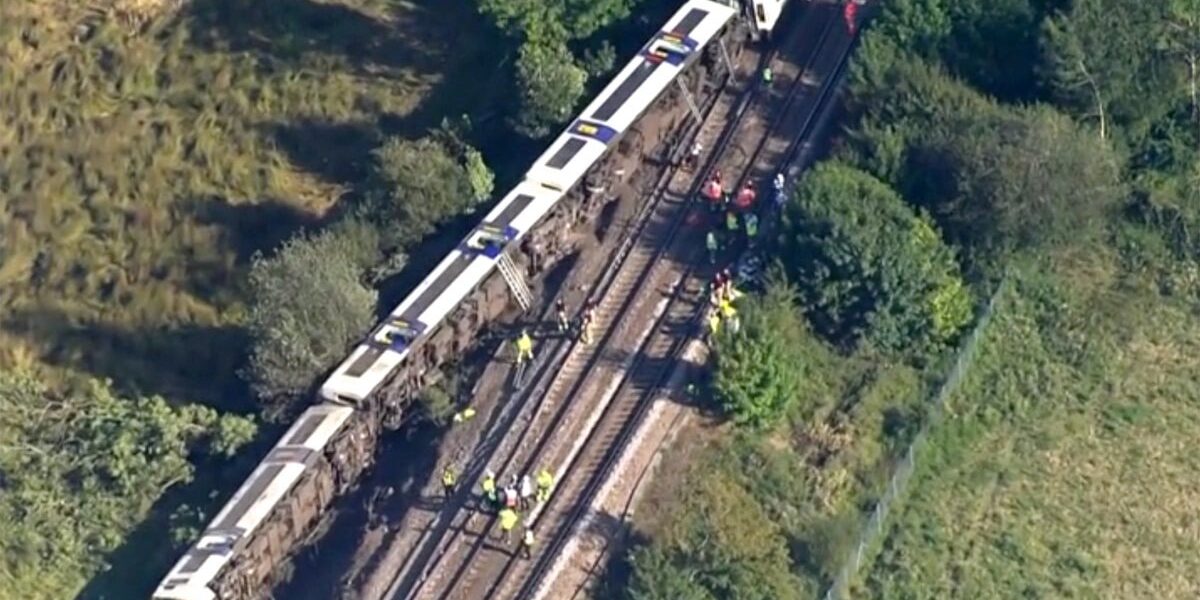Two Seriously Injured as Train Derails in Lewes, East Sussex
