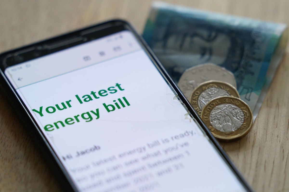 UK Household Energy Bills Set to Hit Three-Year High in October