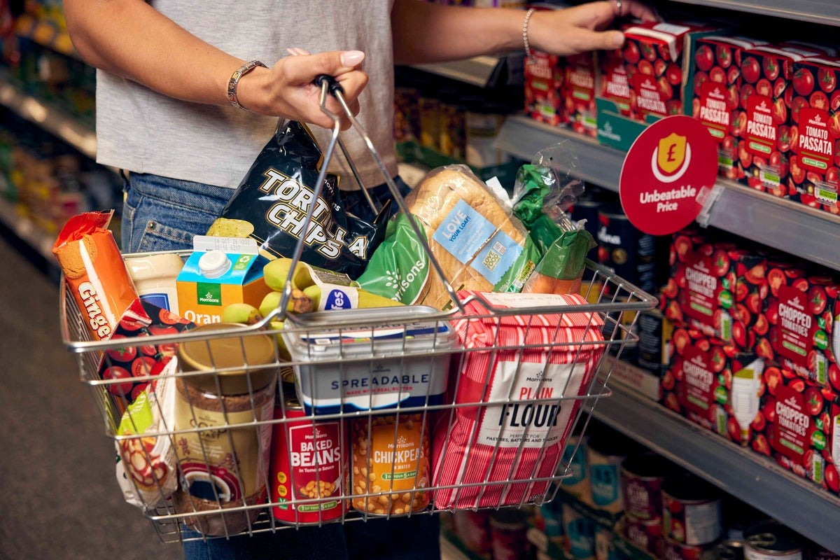 Morrisons Introduces New Price Pledge to Counter UK Supermarket Rivals Morrisons Introduces New Price Pledge to Counter UK Supermarket Rivals