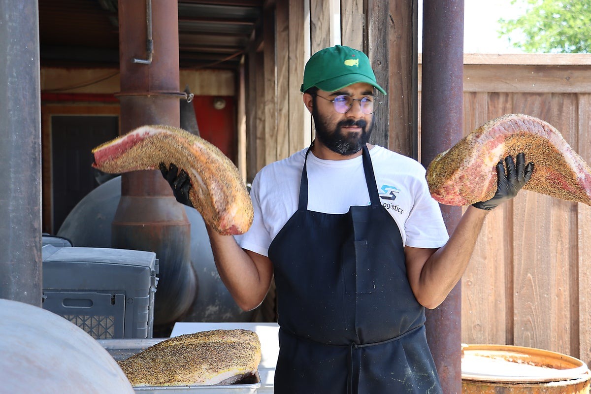Texas Barbecue Sees Halal Transformation by Muslim Pitmasters