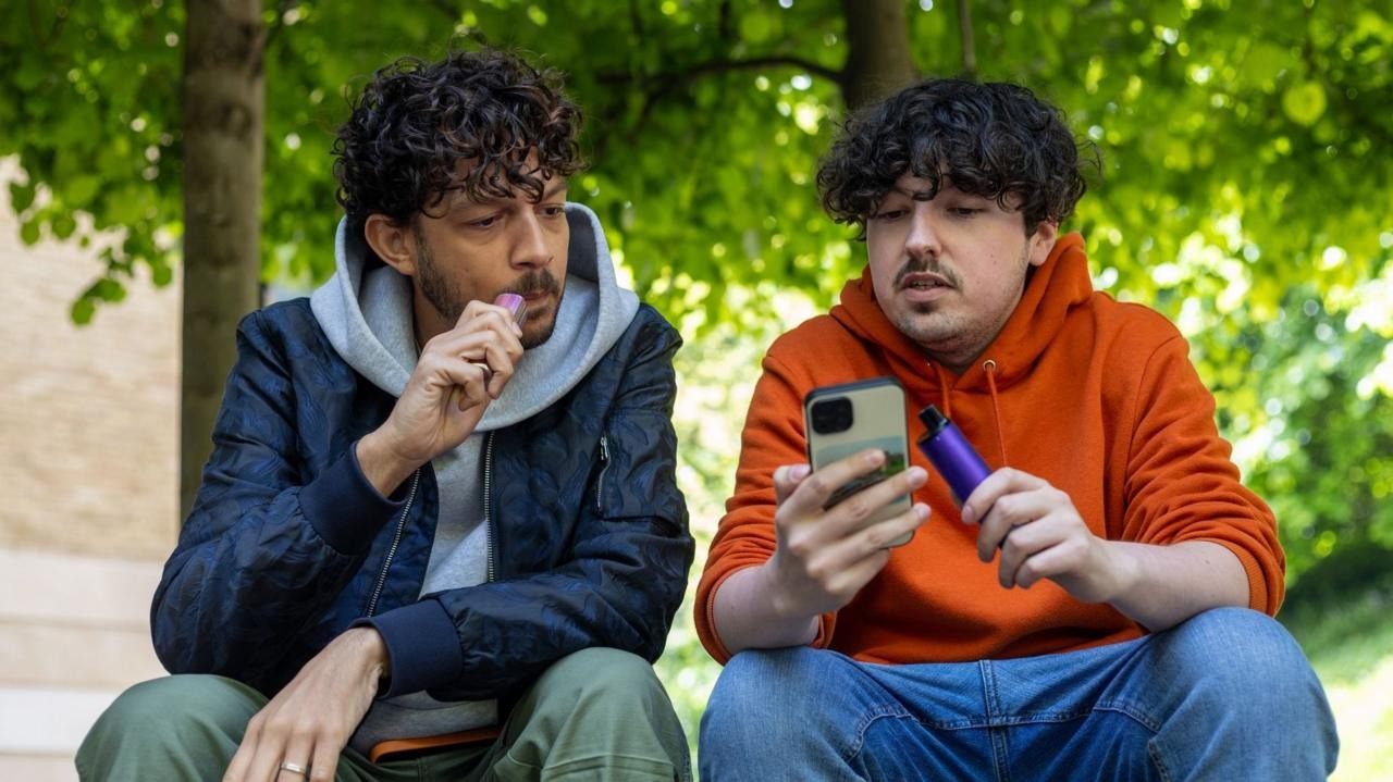 Nicotine Vapes Shown to be More Effective Than Traditional Quit Aids, Major Review Finds Nicotine Vapes Shown to be More Effective Than Traditional Quit Aids, Major Review Finds