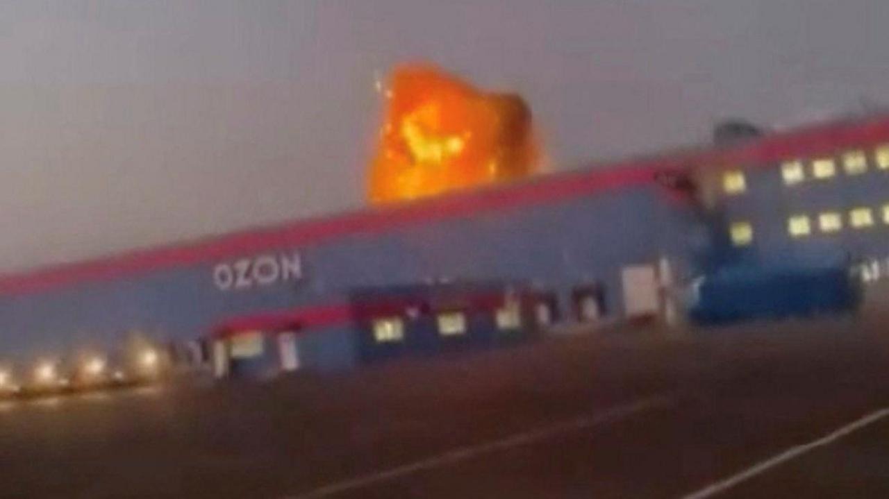 Ozon, Russia’s Second-Largest Online Retailer, Hit by Ukrainian Strikes Ozon, Russia’s Second-Largest Online Retailer, Hit by Ukrainian Strikes