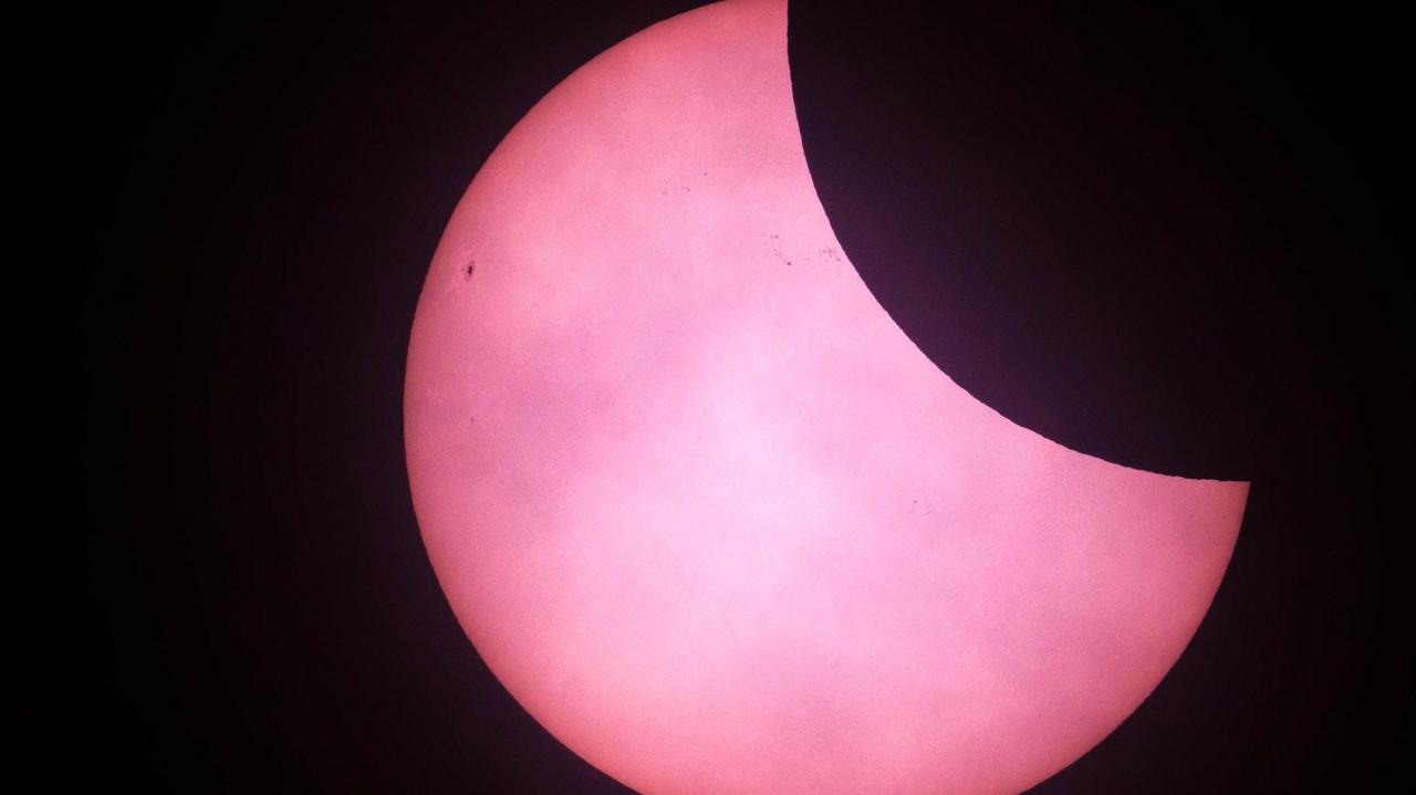 South West Venues Prepare for Safe Partial Eclipse Viewing South West Venues Prepare for Safe Partial Eclipse Viewing
