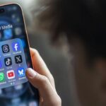 New Zealand Government Proposes Social Media Ban for Under-16s Amid Opposition New Zealand Government Proposes Social Media Ban for Under-16s Amid Opposition
