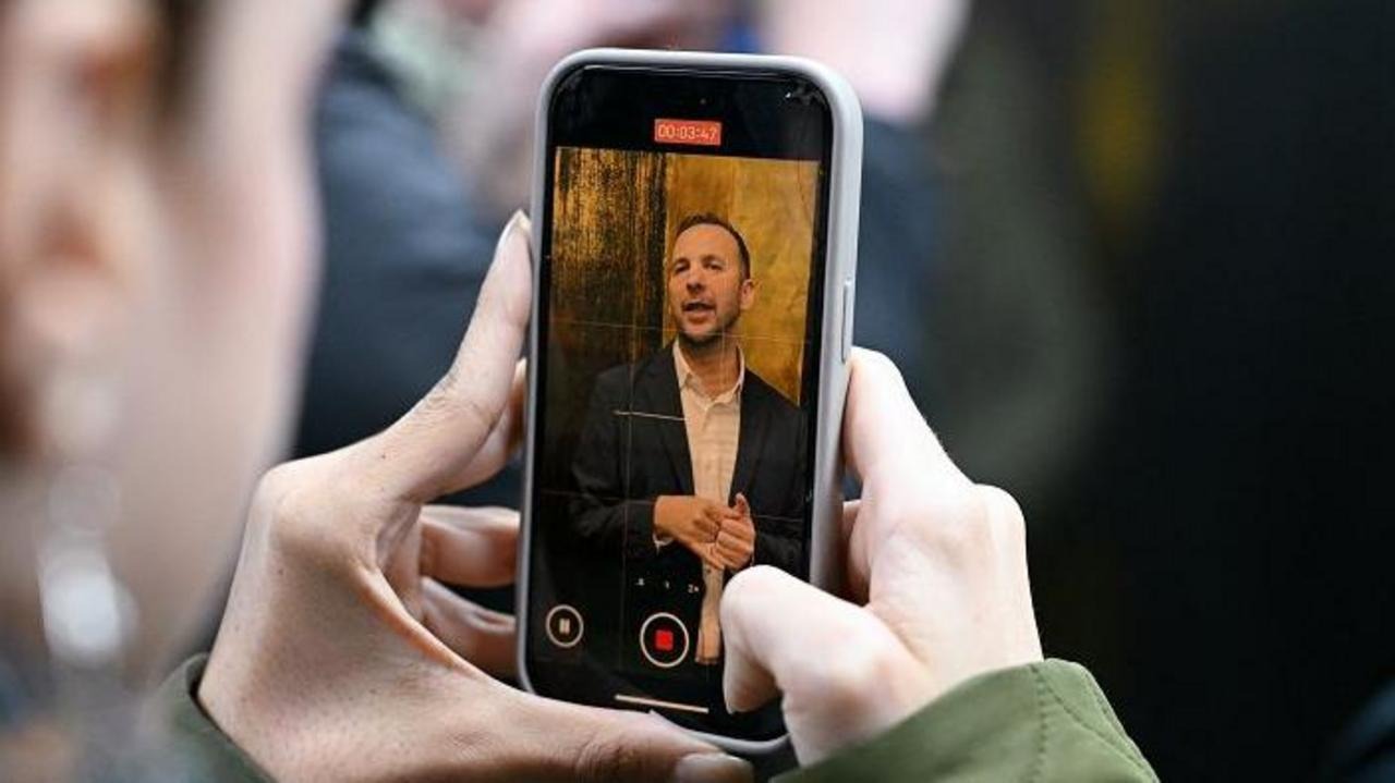 Green Party Reevaluates Social Media Strategy Amidst Polanski Controversy Green Party Reevaluates Social Media Strategy Amidst Polanski Controversy