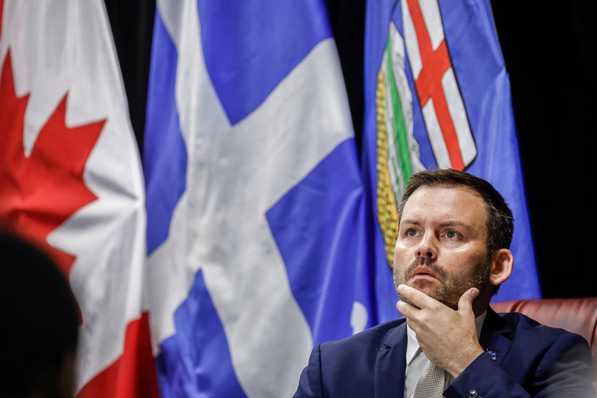 Quebec Separatist Leader Postpones Independence Referendum Until Trump Exits Office Quebec Separatist Leader Postpones Independence Referendum Until Trump Exits Office