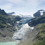 Belgian Hikers Missing Since 1992 Found in Swiss Glacier Belgian Hikers Missing Since 1992 Found in Swiss Glacier