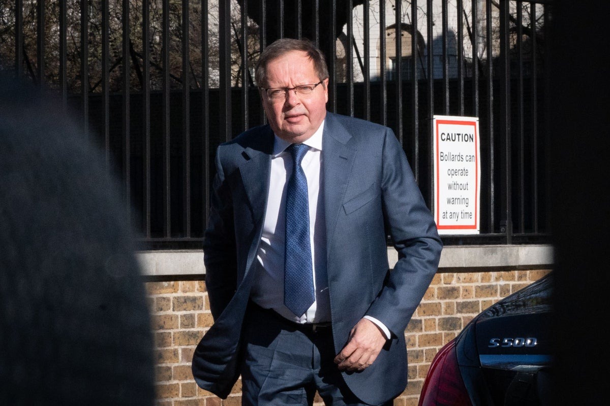 Moscow Recalls UK Ambassador Amid Rising Britain-Russia Tensions Moscow Recalls UK Ambassador Amid Rising Britain-Russia Tensions