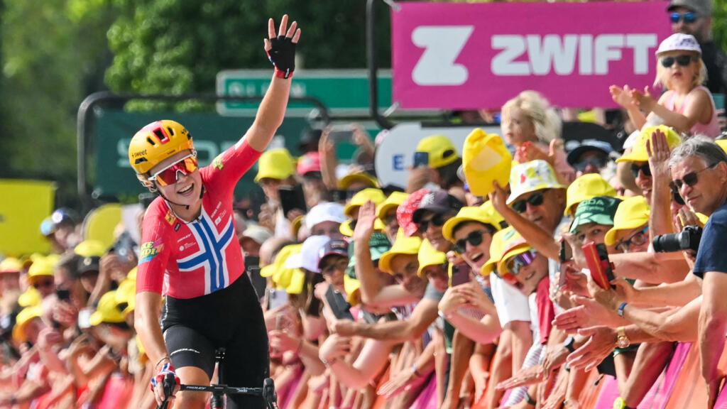 Sigrid Haugset Claims Women’s Tour de France Yellow Jersey in Daring Breakaway Sigrid Haugset Claims Women’s Tour de France Yellow Jersey in Daring Breakaway