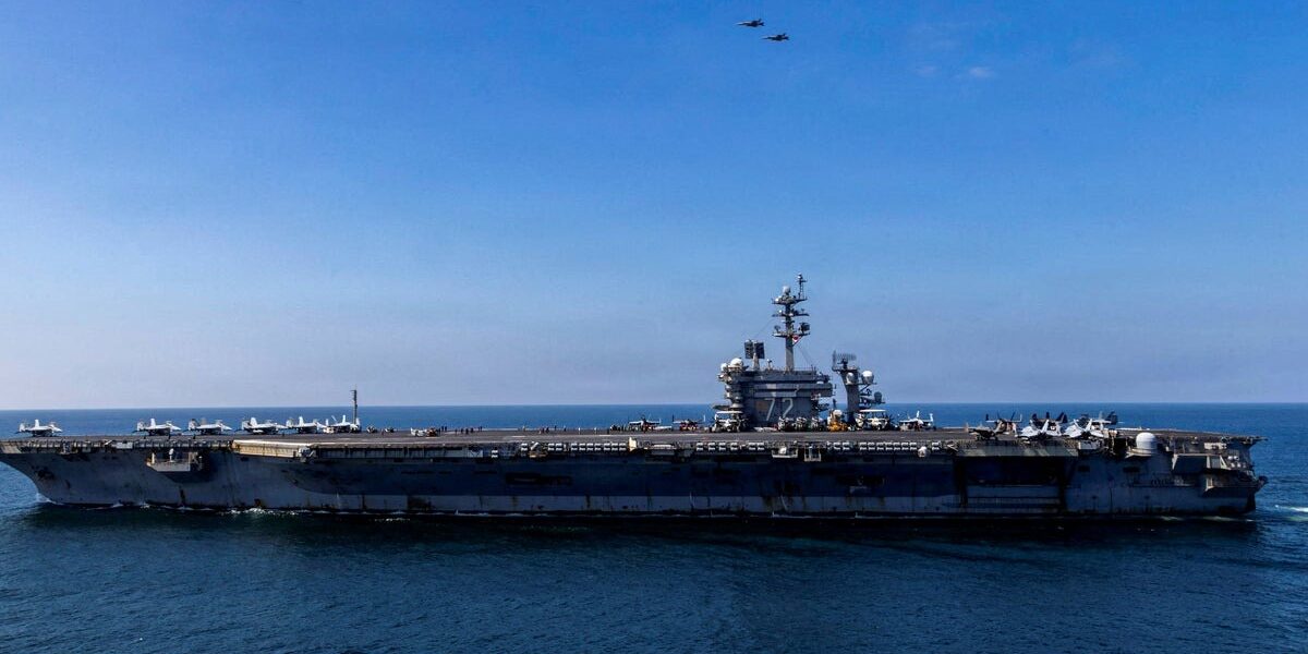 Controversy Ignites Over Fox Host’s Criticism of USS Abraham Lincoln Sailors Controversy Ignites Over Fox Host’s Criticism of USS Abraham Lincoln Sailors