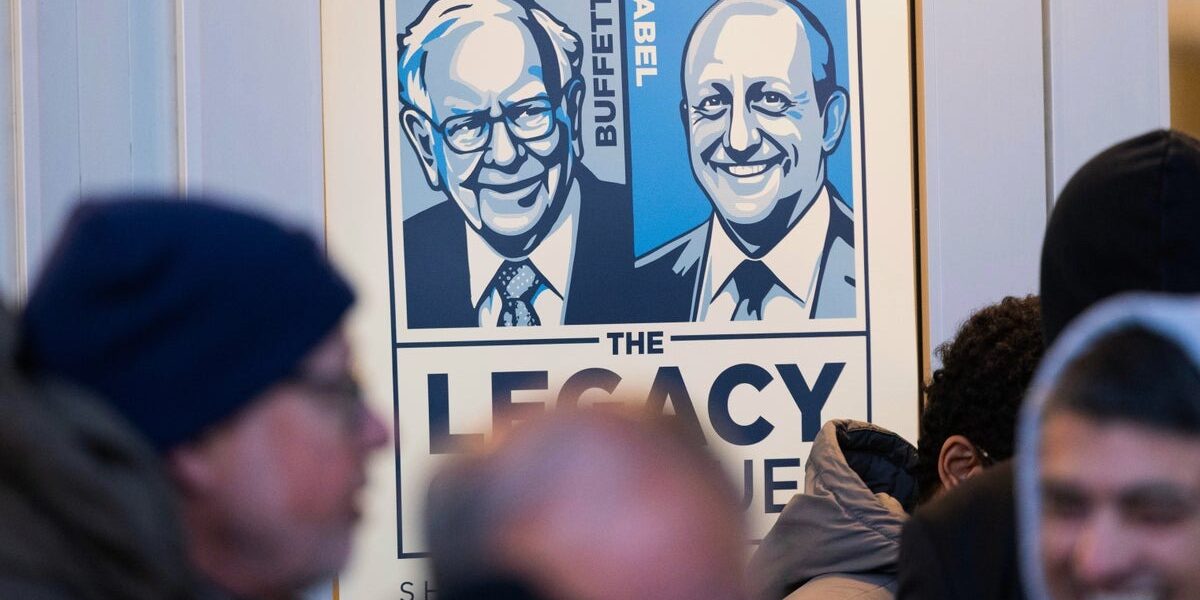 Berkshire Hathaway Expands Stake in Alphabet and Homebuilders
