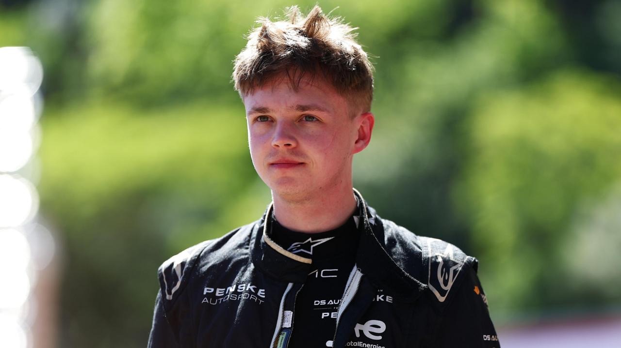 Britain’s Youngest Formula E Driver Highlights Financial Barriers for Talented Aspiring Racers Britain’s Youngest Formula E Driver Highlights Financial Barriers for Talented Aspiring Racers