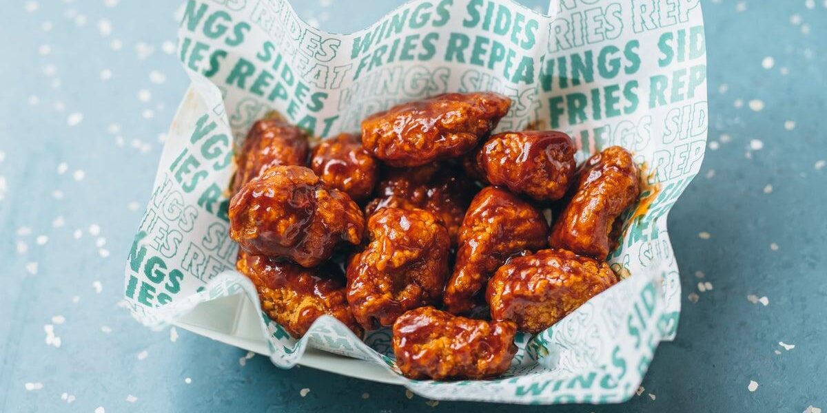 Wingstop Expands UK Presence Amid Intensifying Chicken Shop Competition Wingstop Expands UK Presence Amid Intensifying Chicken Shop Competition