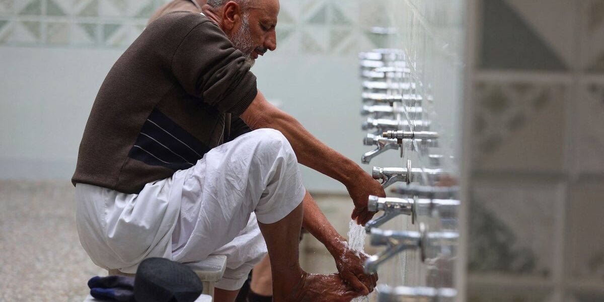 Dallas Airport Abandons Plans for Additional Islamic Ablution Stations Amid Funding Threat Dallas Airport Abandons Plans for Additional Islamic Ablution Stations Amid Funding Threat