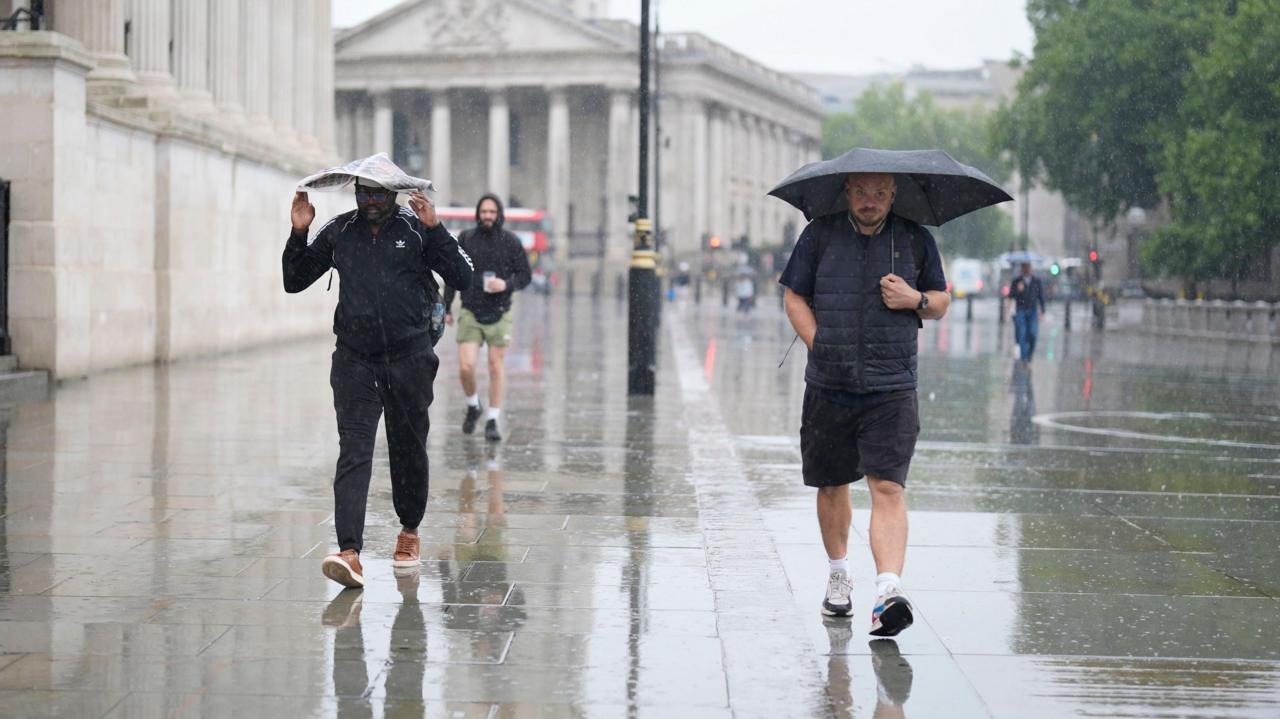 Yellow Warnings Issued as Torrential Rain and Thunderstorms Hit UK Regions Yellow Warnings Issued as Torrential Rain and Thunderstorms Hit UK Regions