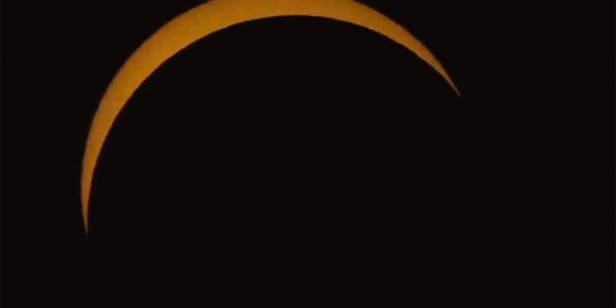 UK Skywatchers Awestruck by Rare Solar Eclipse Blocking Most of Sun