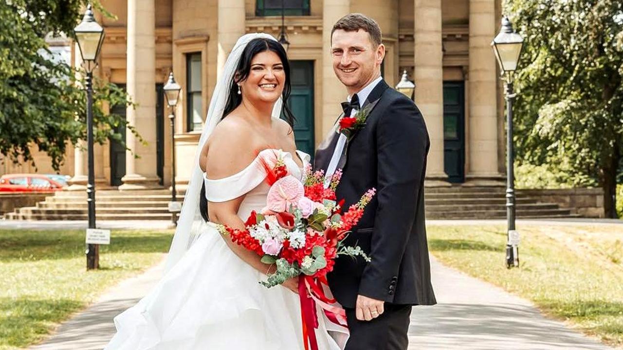 Wedding Industry Innovates Amid Heatwave: Zinc Dresses and Ice Creams