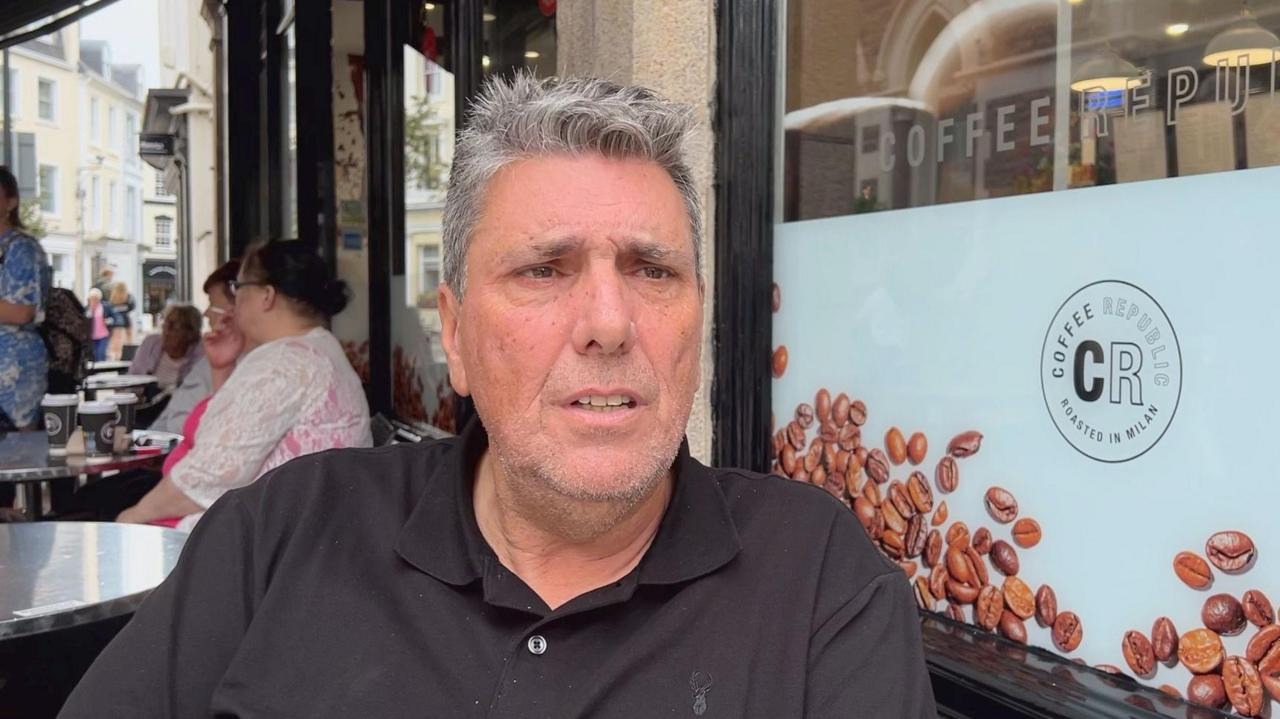 UK Business Leaders Criticize Minister’s ‘Madness’ Remarks on Minimum Wage UK Business Leaders Criticize Minister’s ‘Madness’ Remarks on Minimum Wage