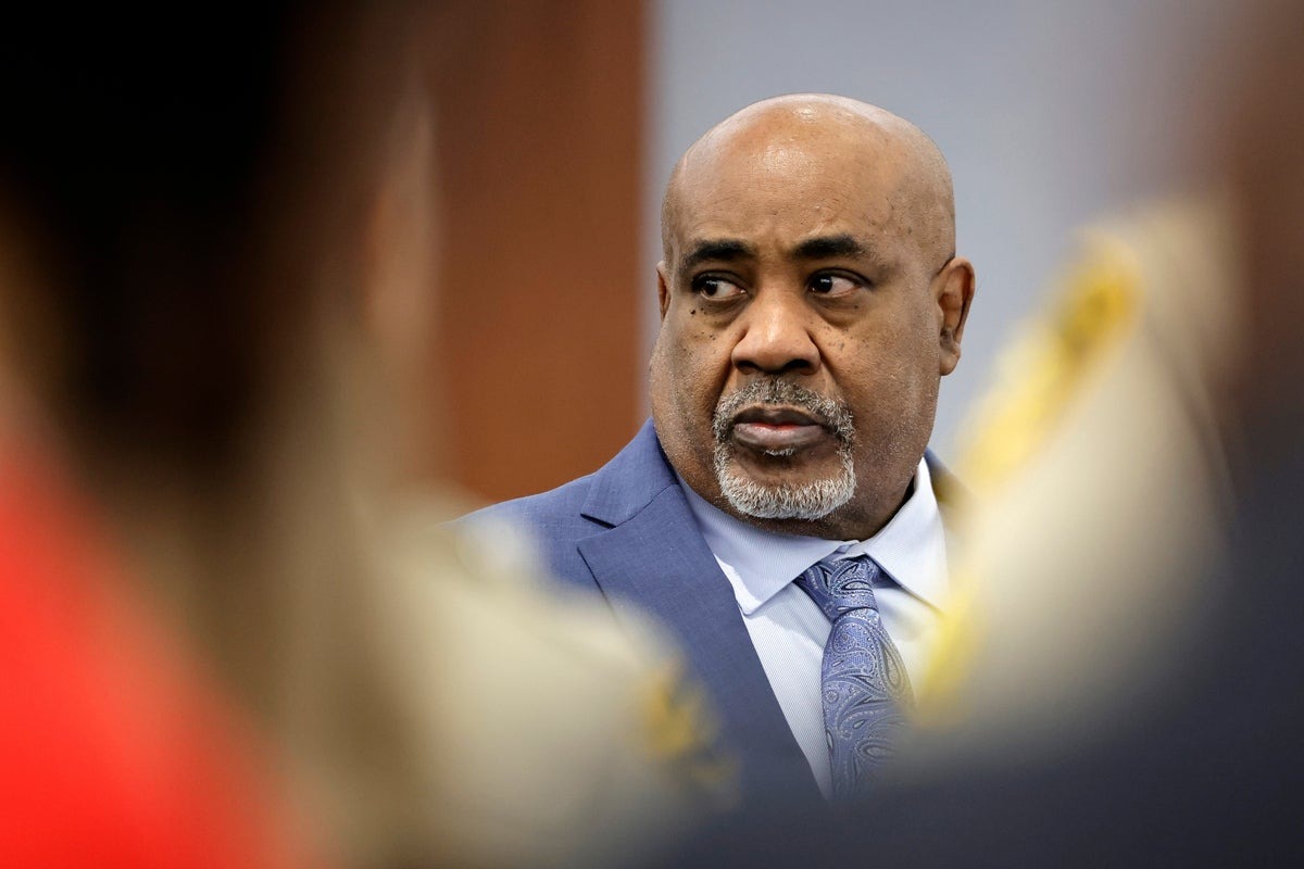 Forensic Pathologist Details Tupac Shakur’s Fatal Wounds in Duane ‘Keffe D’ Davis Trial Forensic Pathologist Details Tupac Shakur’s Fatal Wounds in Duane ‘Keffe D’ Davis Trial