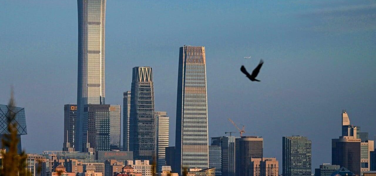Report Reveals Beijing and Shanghai Hold Over a Quarter of China’s Ultra-Wealthy Report Reveals Beijing and Shanghai Hold Over a Quarter of China’s Ultra-Wealthy