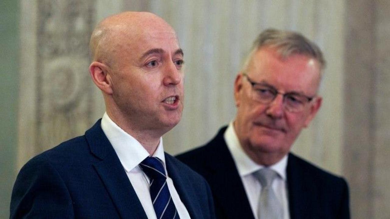 Burrows to Announce Nesbitt’s Replacement as Health Minister Burrows to Announce Nesbitt’s Replacement as Health Minister