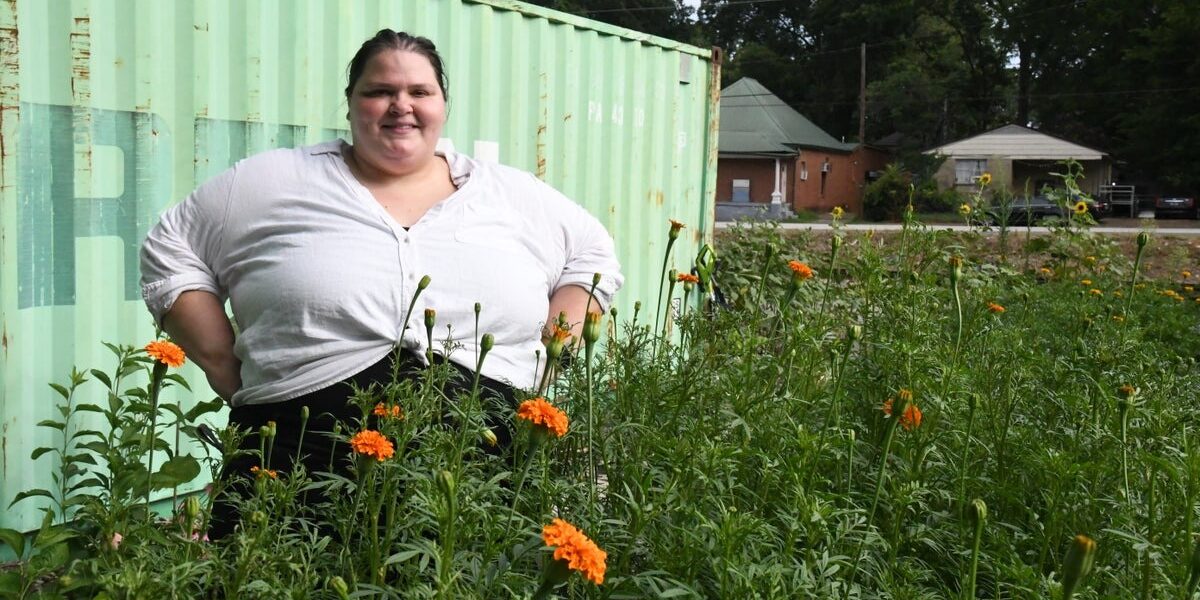 Community Support Propels Flower Business Dream
