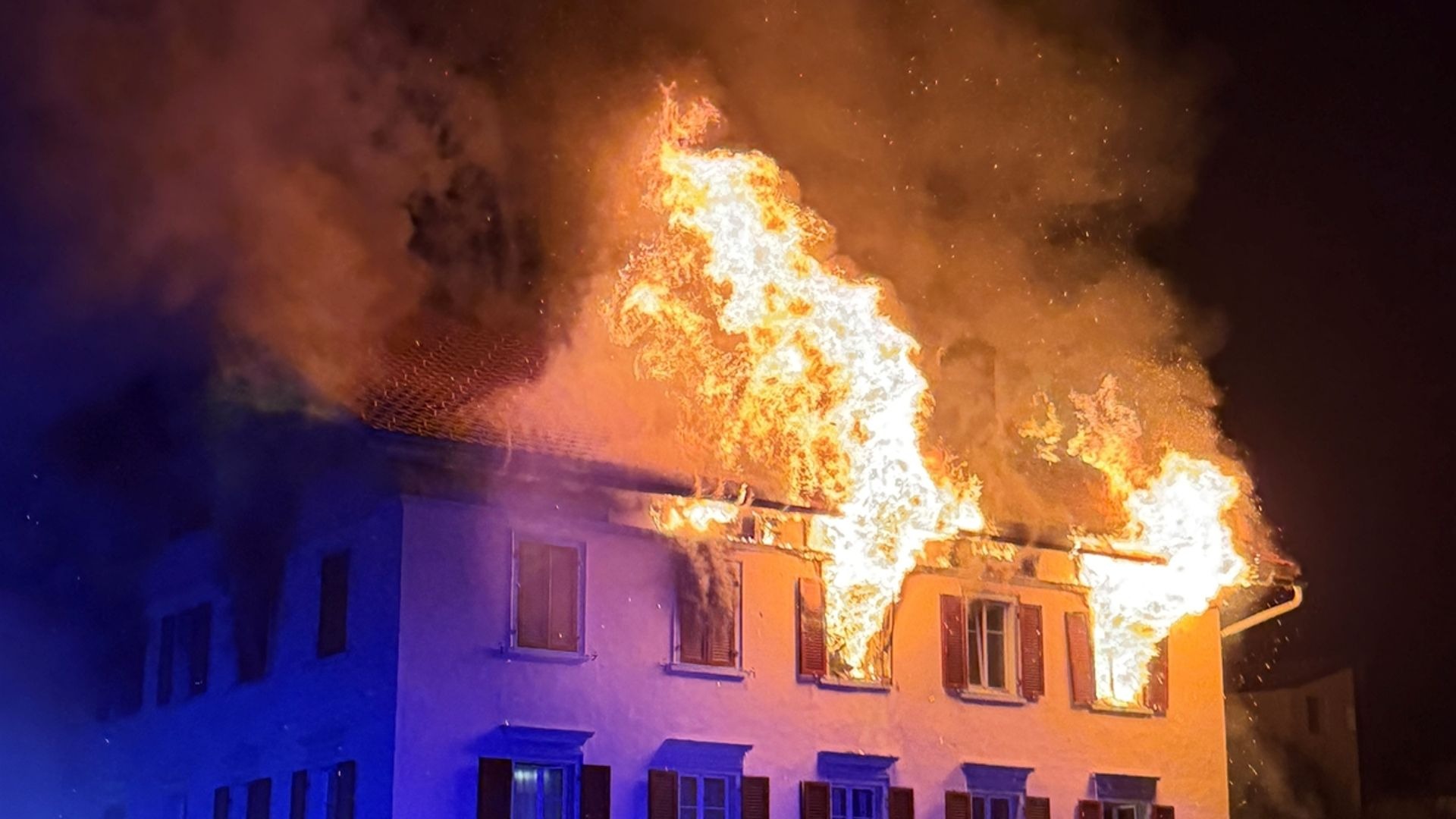 Five Missing After Devastating Fire Engulfs Thusis Restaurant-Apartments Five Missing After Devastating Fire Engulfs Thusis Restaurant-Apartments