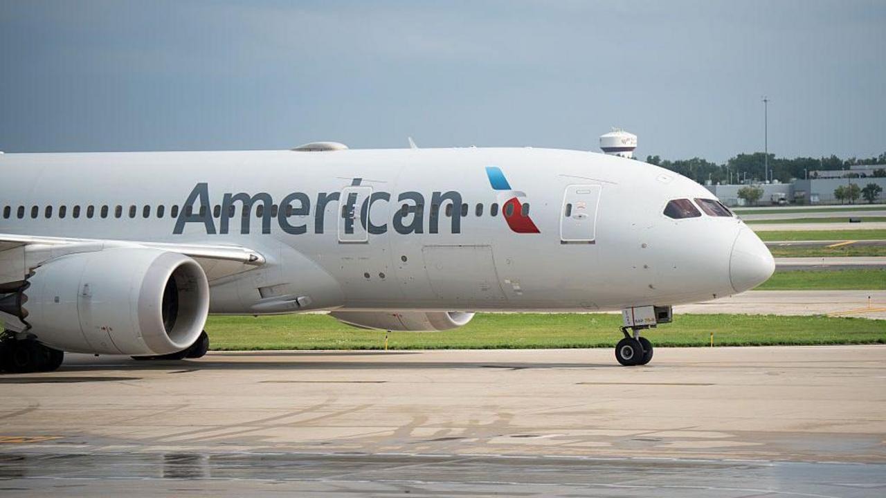 American Airlines Reinstates TV Screens on US Flights American Airlines Reinstates TV Screens on US Flights