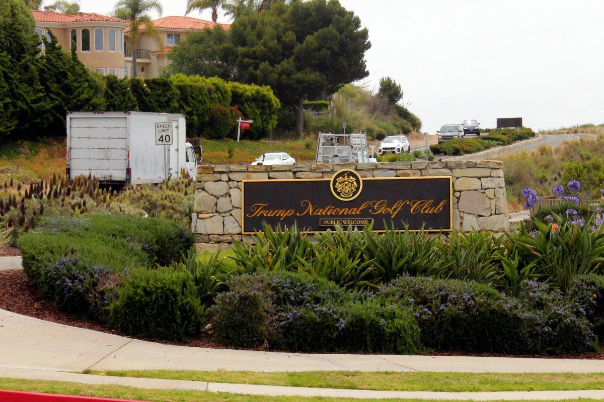 Man Carrying Loaded Weapon Arrested Near Trump’s California Golf Course Ahead of Visit Man Carrying Loaded Weapon Arrested Near Trump’s California Golf Course Ahead of Visit