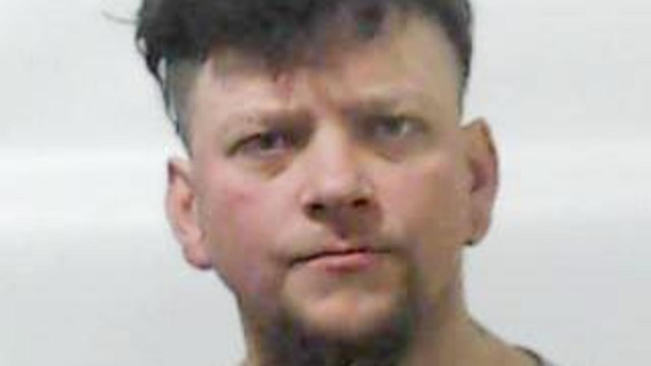 Man Sentenced to Life Imprisonment for Gruesome Murder and Cannibalism Man Sentenced to Life Imprisonment for Gruesome Murder and Cannibalism