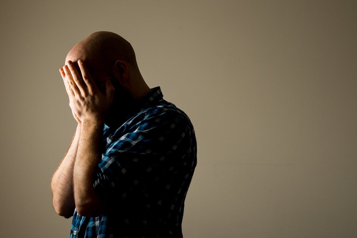 Lloyds Reports 10% Increase in Average Loss from Impersonation Scams