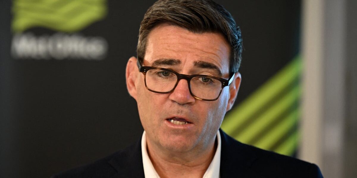 MP Calls for Railcard Discount Extension for Commuters Over 30 MP Calls for Railcard Discount Extension for Commuters Over 30