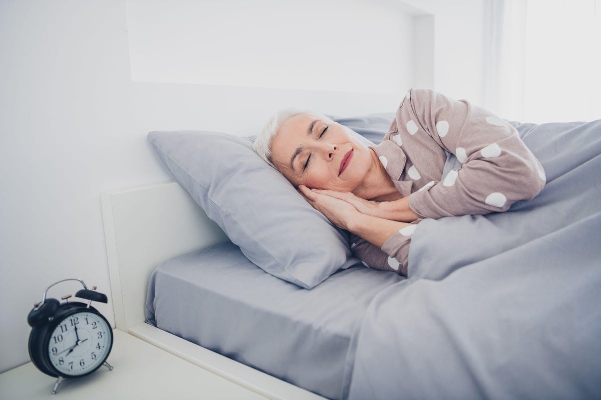 Study Reveals Adequate Rest Key to Prolonging Career for Middle-Aged Workers Study Reveals Adequate Rest Key to Prolonging Career for Middle-Aged Workers