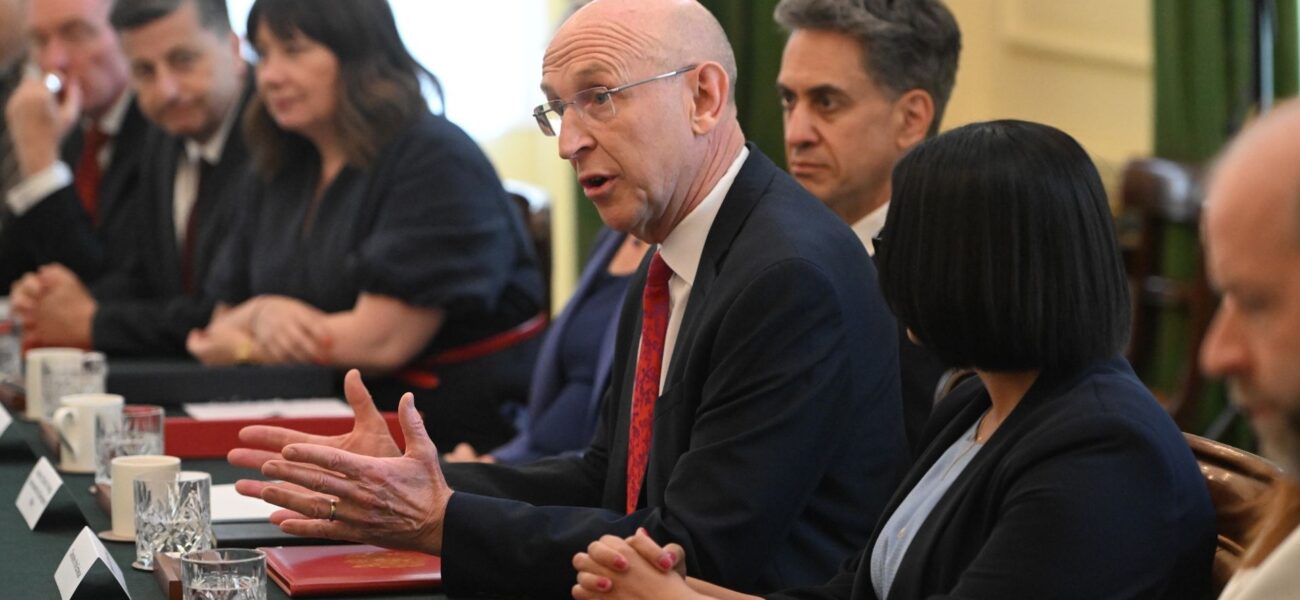 UK Banking Leaders Issue Urgent Tax Rise Warning to Chancellor Healey