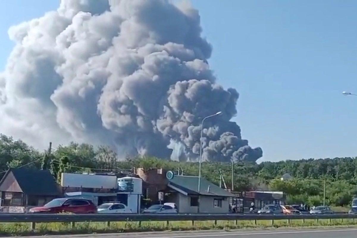 Ukraine Strikes Hit Russia’s Wildberries Warehouses Amid Ongoing Conflict