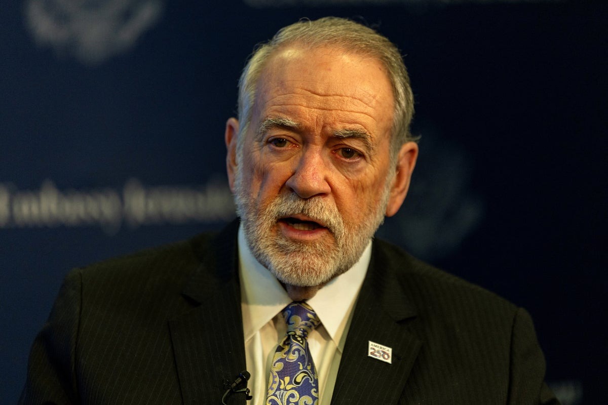 Former U.S. Ambassador to Israel Issues Stern Warning to West Bank Settlers Former U.S. Ambassador to Israel Issues Stern Warning to West Bank Settlers