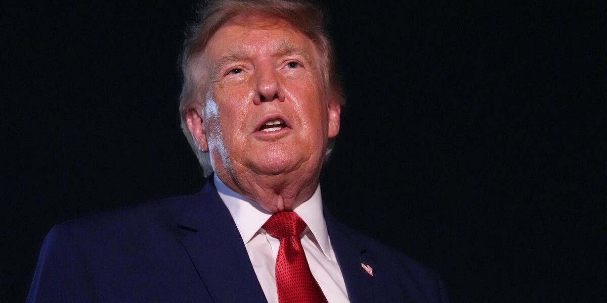 US-Iran Tensions Escalate as US Fires on Blockade-Violating Ship US-Iran Tensions Escalate as US Fires on Blockade-Violating Ship