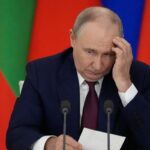 Russia Faces Liquidity Crisis as Citizens Withdraw Billions Amid Putin Fears Russia Faces Liquidity Crisis as Citizens Withdraw Billions Amid Putin Fears