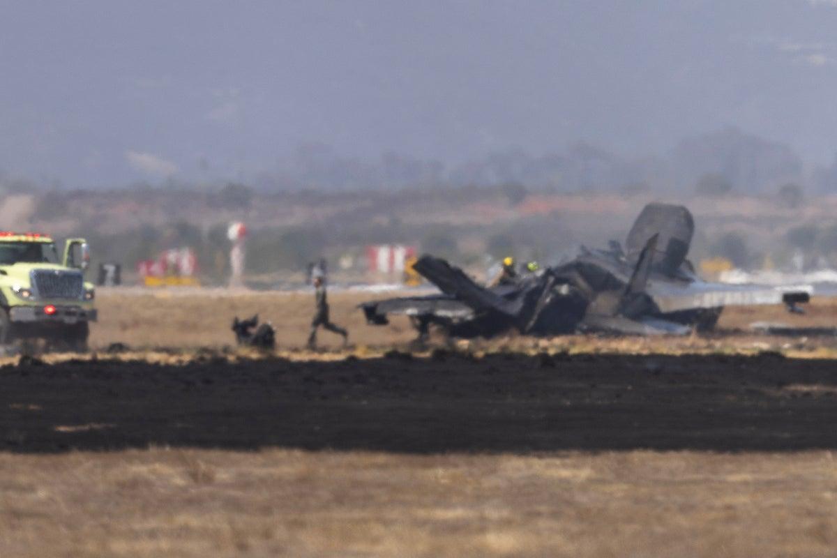 Pilot Ejects Safely from Crashed F-35B Jet Near Miramar Air Base Pilot Ejects Safely from Crashed F-35B Jet Near Miramar Air Base
